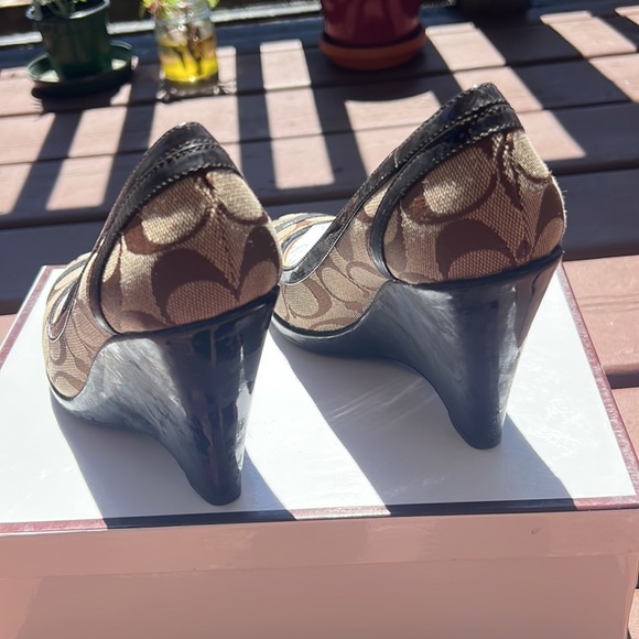 Coach Wedges - Picture 3 of 6